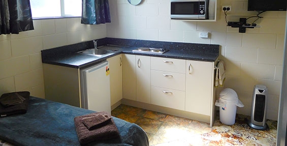 tourist cabin kitchenette